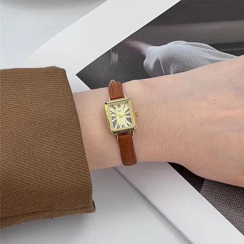 Reloj de Cuarzo Rectangular Vintage GEDI para Mujer Números Romanos Caja de Aleación Correa de Cuero Impermeable Elegante