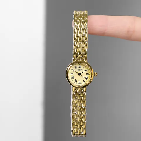Elegant GEDI Women Quartz Watch Small Round Dial Roman Numerals Stainless Steel Strap Waterproof Luxury Retro Ladies Wristwatch