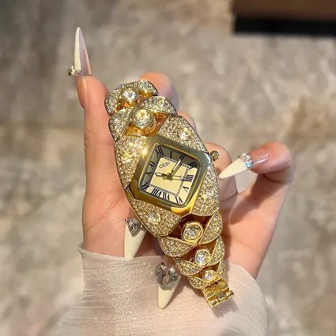 Luxury Women Rhinestone Bangle Watch Vintage Rhombic Case Quartz Watch Full Crystal Inlaid Metal Bracelet Fashion Jewelry
