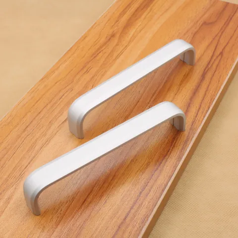 Maniglia per Mobili in Lega di Alluminio Moderna Argento Opaco Tirante per Armadio a Forma di U per Cucina Guardaroba Cassetto Porta Hardware