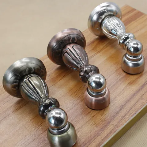 Vintage European Zinc Alloy Magnetic Door Stopper Heavy Duty Wall Mounted Door Catch Relief Pattern Decorative Door Holder