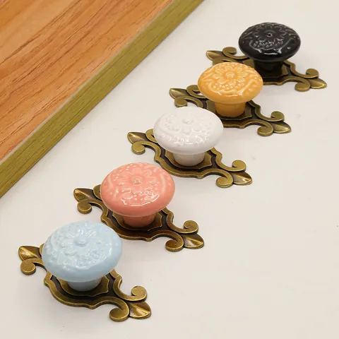 Vintage Ceramic Cabinet Handle Zinc Alloy Floral Relief Single Hole Drawer Pull For Cupboard Wardrobe Furniture Hardware