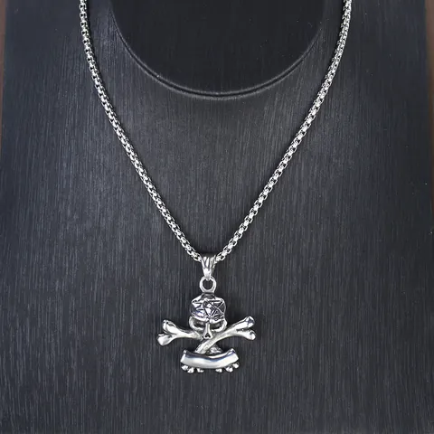 Halloween Retro Skull Pirate Pendant Necklace Stainless Steel Chain Alloy Cross Compass Jewelry For Women Men Punk Gothic Necklaces