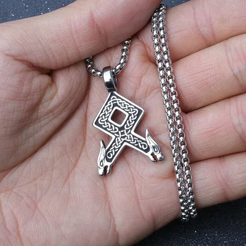 Collana con Ciondolo a Testa di Lupo con Rune Vichinghe Nordiche Catena in Acciaio Inossidabile Lega Gioielli Vintage per Uomo