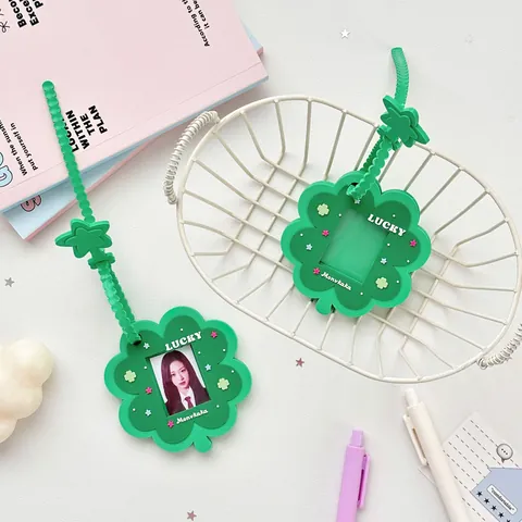 Clover Silicone Photo Card Holder Green Star Lanyard Ins Style Luggage Tag Id Badge Protector For Women Student Daily