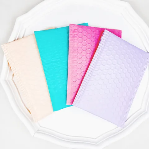 Small Candy Color Bubble Mailer 11x14cm Padded Envelopes Self-Adhesive Shockproof Shipping Bags For Jewelry Gift Cards