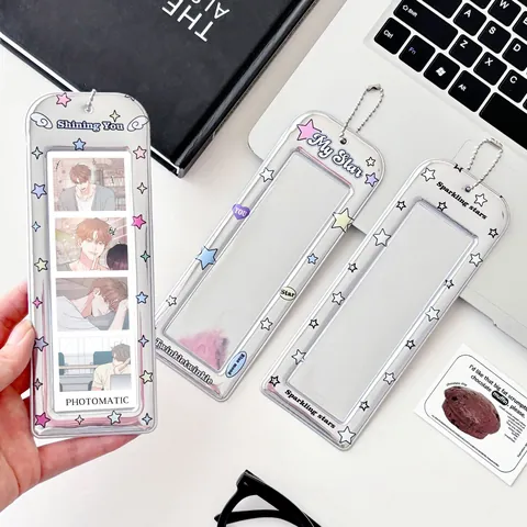 Porte Carte Transparent Imprimé Étoile Aile PVC Acrylique Étui Photo Avec Chaîne à Billes en Métal Pour Rangement Cartes Idol École Bureau Papeterie