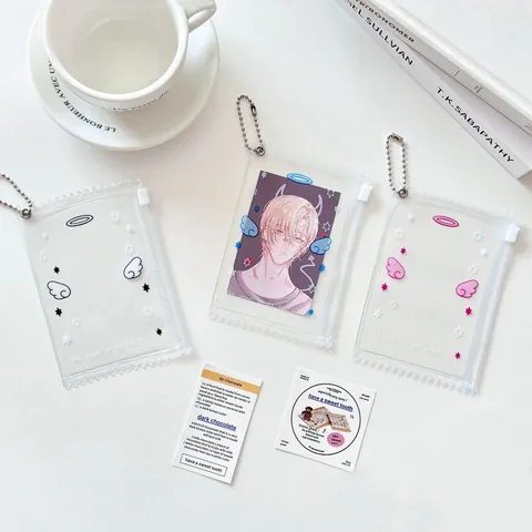 Transparent PVC Zipper Card Holder Storage Bag Featuring Angel Wings Star Prints Photo Sleeve Keychain For Photocards