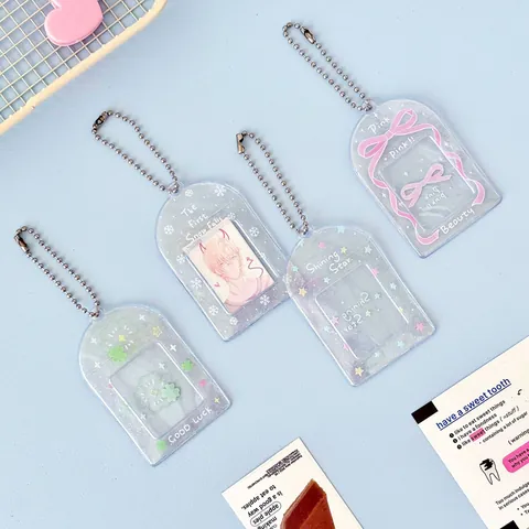 Portafotocard in PVC Glitterato Con Catena in Metallo Motivo a Fiocco Stella Trifoglio Fiocco di Neve Custodia per ID Per Fan Kpop Donna Studenti