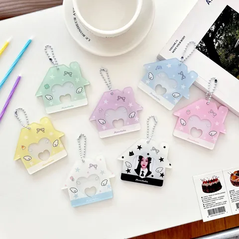 Süßer Hausförmiger Acryl Photocard Halter Schlüsselanhänger Stern Herzfenster Idol Karten Aufbewahrungstasche Dekorative Tasche Zubehör Geschenk