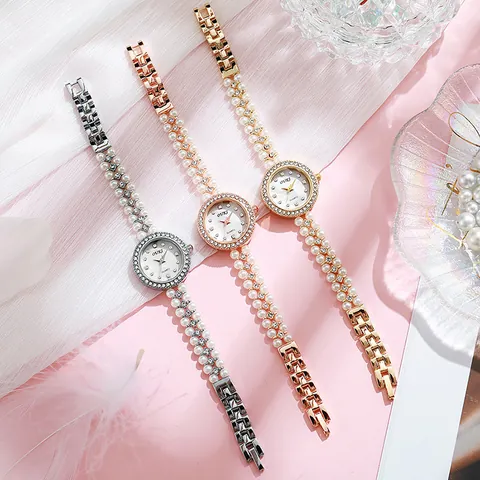 Women Fashion Pearl Bracelet Watch Luxury Rhinestone Round Dial Quartz Watch Elegant Ladies Jewelry Wristwatch Gift