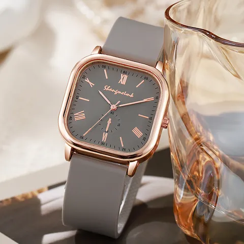 Orologio al Quarzo Quadrato Vintage da Donna Cassa in Lega Oro Rosa Cinturino in Silicone Numeri Romani Piccoli Secondi Orologio