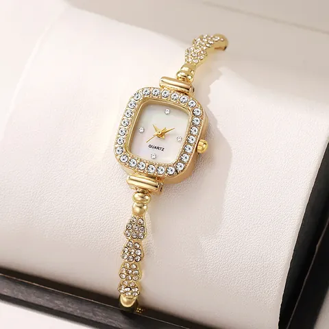Montre à Quartz Élégante pour Femmes avec Cadran Carré Bracelet en Alliage Incrusté de Strass Montre-Bracelet Bijoux de Mode Cadeau