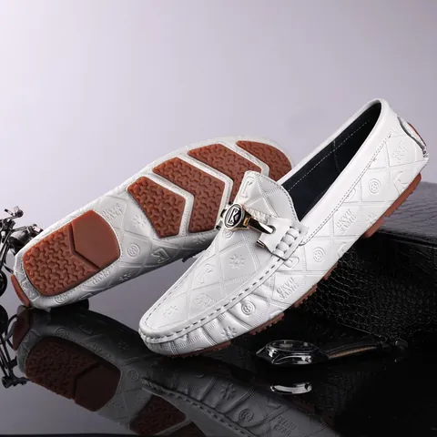 Men Head Layer Cowhide Loafers Quilted Embossed Driving Shoes With Metal Horsebit Buckle Casual Business Slip-On Loafers For Men
