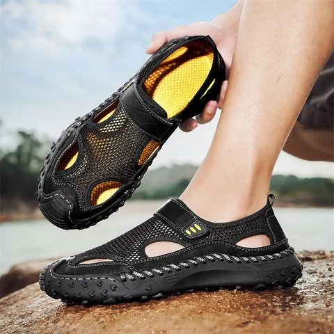 Sandalias al Aire Libre para Hombre Malla Microfibra Punta Cerrada Transpirable Zapatos de Playa Senderismo Velcro Suela
