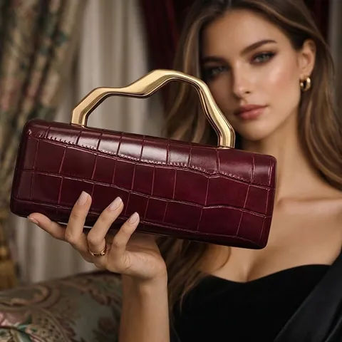 Pochette Da Sera In Pelle PU Con Trama Di Coccodrillo Con Manico In Metallo Dorato Ondulato E Tracolla A Catena Donna