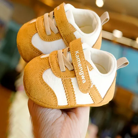 Scarpe Primi Passi Neonato Suola Morbida Sneakers Patchwork in Pelle Sintetica Antiscivolo Con Chiusura in Velcro per Bambini