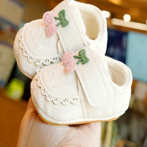 Baby Girl Prewalker Shoes Warm Faux Fur Lined Winter Synthetic Leather Soft Sole Non-slip Cherry Embroidery Princess Shoes