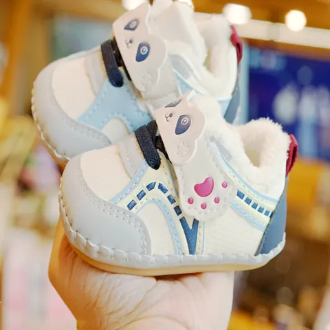 Baby First Walkers Winter Warm Shoes Soft Sole Anti-Slip Faux Leather Faux Lamb Wool Lining Toddler Shoes Cartoon Panda Velcro Closure Boys Girls