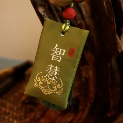 Vintage Chinese Style Brass Gourd Car Hanging Ornament With Embroidered Sachet Tassel Good Luck Feng Shui Pendant For Home Decor Gift