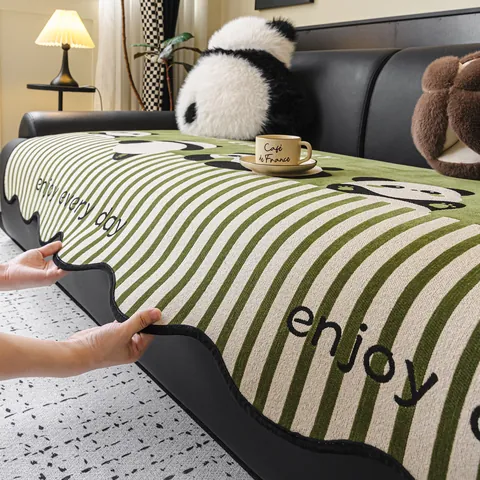 Housse de Canapé en Chenille Rayée Panda Mignon Antidérapante Toutes Saisons Universelle Tapis de Protection Décoration Maison