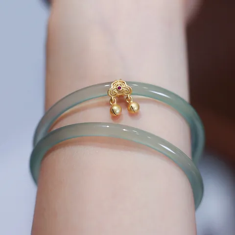 Chinese Vintage Agate Chalcedony Bangle Bracelet For Women Sky Blue Apple Green Jade Bangle With Lucky Ruyi Bell Charm Retro Jewelry Gift