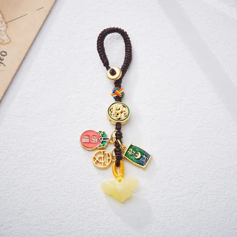Llavero de Estilo Chino Retro de Cobre Bañado en Oro con Cerradura Ruyi de Ámbar Sintético Colgante de Dragón para Bolso y Coche