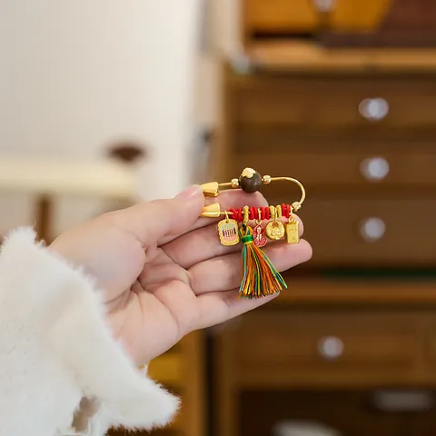 Chinese Style Brass Yellow Jambhala Brooch Lucky Gourd Gold Bar Colorful Tassel Safety Pin Souvenir Gift For Men Women