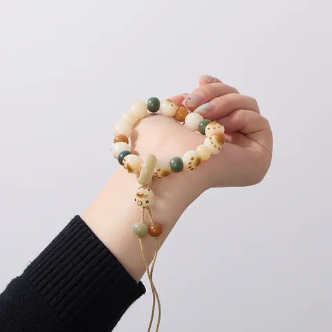 Vintage White Jade Bodhi Seed Beaded Bracelet With Cat Paw And Lucky Cat Charm Adjustable Braided Rope Bracelet For Women Jewelry