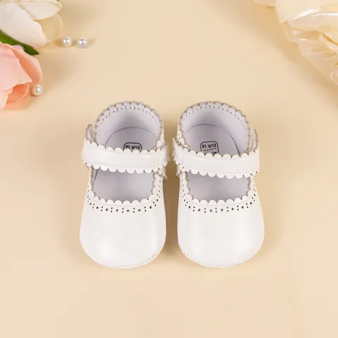 Baby Girl Mary Jane Shoes Scalloped Brogue Soft Sole Non Slip Infants First Walker Gold White PU Leather Princess Shoes