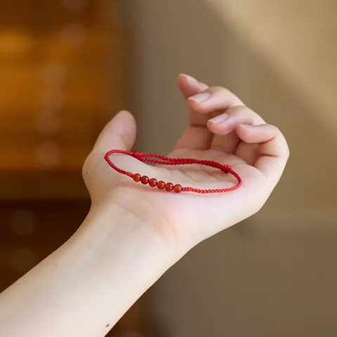 Handgefertigtes Gewebtes Rote Kordel Armband Mit Roter Achat Perlen Chakra Steinen Verstellbares Glücksbringer Schmuck Für Damen Herren