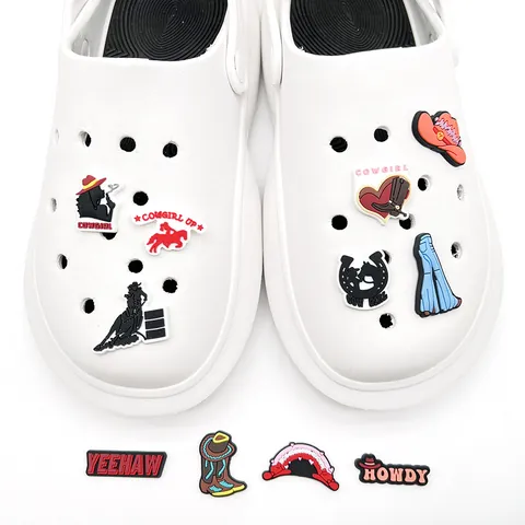 Western Cowgirl Shoe Charms PVC Soft Rubber Theme Jibbitz For Clogs Sandals Cowboy Hat Boots Horseshoe Howdy Accessories