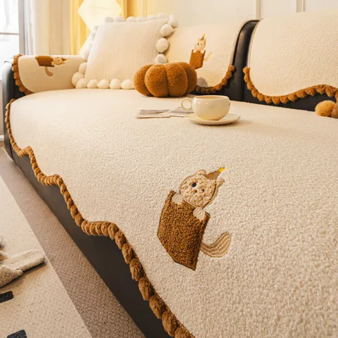Cojín de Sofá de Terciopelo Teddy Antideslizante Engrosado de Felpa Funda de Sofá Bordado de Gato Borde Festonado Decoración