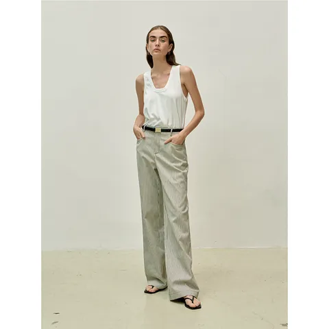 Damen Minimalistisches Baumwoll Tanktop Ärmellos U-Ausschnitt Lockere Passform Lässig Basic Sommer Oberteil Für Den Alltag