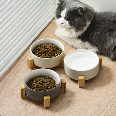 Nordic Ceramic Pet Bowl With Elevated Wood Stand Anti-Topple Cat Dog Feeding Watering Dish Non-Slip Neck Protection Ceramic Bowl For Cats Small Dogs