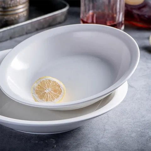 Modern Minimalist White Ceramic Deep Dinner Plate Reinforced Porcelain Round Salad Soup Plate Microwave Oven Safe Tableware