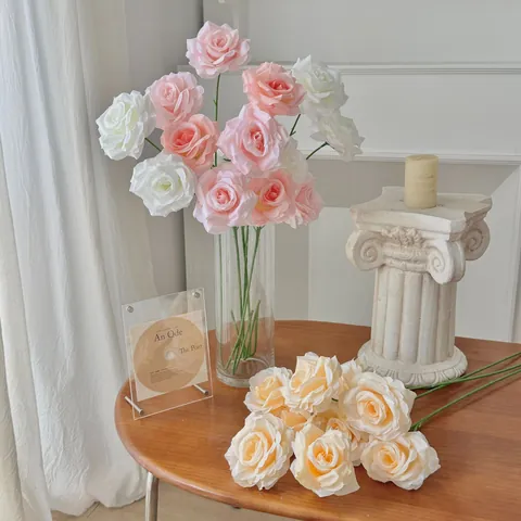 Realistische Satijnen Kunstmatige Rozen Tak Meerdere Koppen Zijden Rozen Voor Huis Bruiloft Feest Decor Realistische Bloemstuk