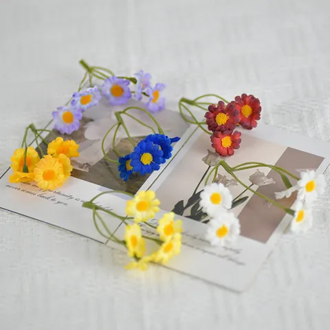 Künstliche Gänseblümchen Kamille Blütenköpfe Seide Kunststoff Kleine Wildblume Für DIY Handwerk Hochzeit Home Decor Fotorequisiten