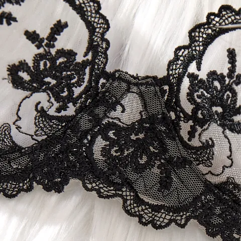 Lingerie sexy in pizzo nero per donna con ricami floreali trasparenti reggiseno push-up con ferretto e perizoma traspirante