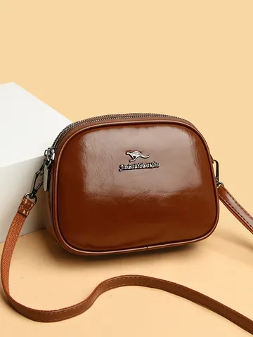Borsa a Tracolla da Donna a Tre Strati Grande Capacità in Pelle Sintetica a Cera d'Olio Logo Canguro Borsa a Spalla Vintage