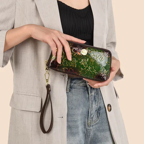 Vintage Leather Clutch Bag For Women 3D Peony Floral Embossed Handbag Long Wallet With Zipper Wristlet Elegant Purse
