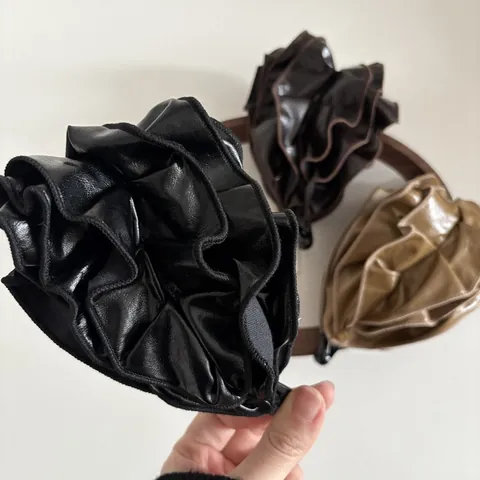 Damen Elegant PU Leder Plissee Bananen Clip Große Rüschen Haarklammer Vintage Haarschmuck Für Das Tägliche Styling