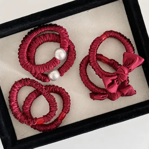 Burgunderrot Satin Haargummis Elegant Perlenimitat Schleife Elastische Haarbänder Französischer Stil Retro Pferdeschwanz Halter Für Damen Haarschmuck