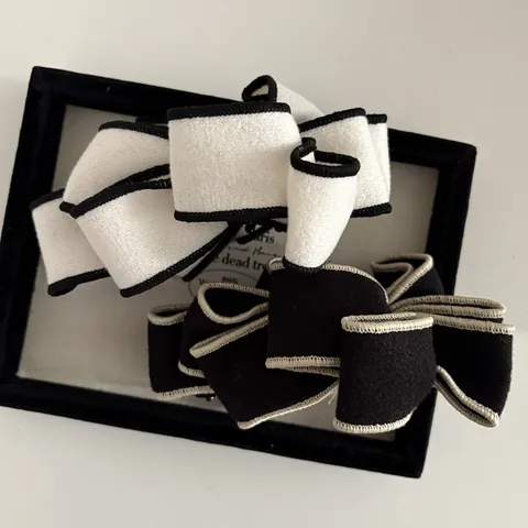 French Style Vintage Contrast Color Woolen Bow Banana Clip Elegant Hair Claw Vertical Tail Clip For Women Hair Accessory