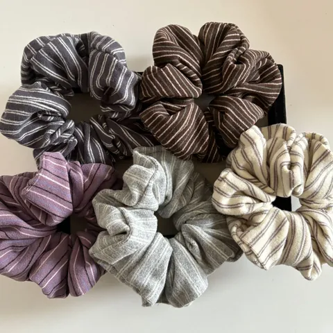 Women Preppy Style Striped Knitted Fabric Scrunchie High Elastic Large Hair Tie Oversized Ponytail Holder Casual Hair Accessories