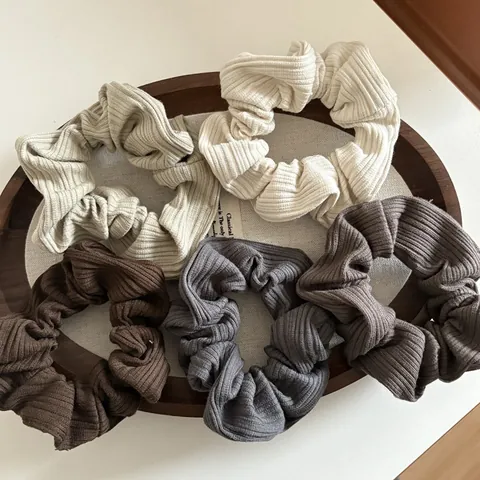 Minimalist Korean Ribbed Knit Scrunchies For Women Solid Color Elastic Fabric Hair Ties Soft Texture Daily Hair Accessories