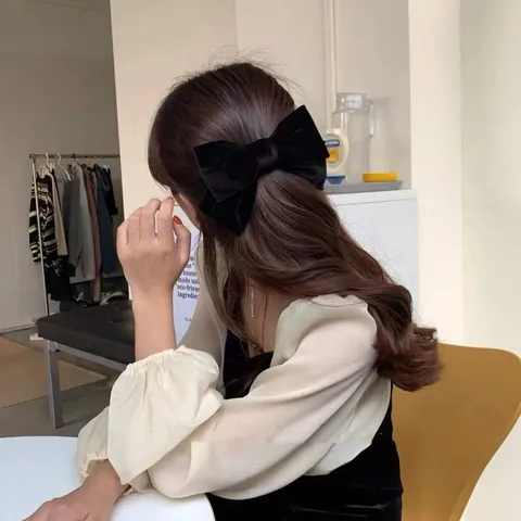 Vintage Franse Fluwelen Grote Strik Haarclip Voor Vrouwen Elegante Oversized Veer Haarpeld Haaraccessoires