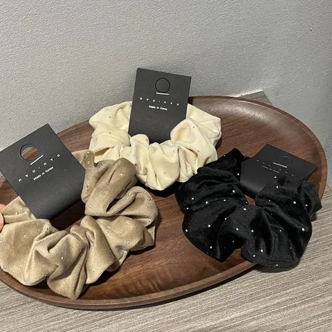 Korean Style Velvet Rhinestone Scrunchie Vintage Elegant Large Hair Tie For Women Hair Accessories Solid Color Hair Rope