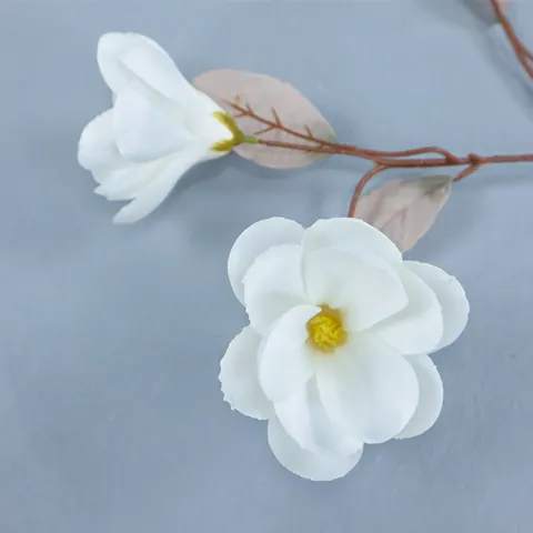 Realistische Künstliche Magnolien Blumen Mehrere Köpfe Seidenstoff Falsche Blumen Für Hochzeit Haus Party Deko Foto Requisiten