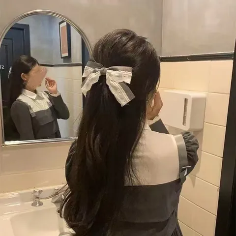 Pinza para el Pelo Gris Vintage con Lazo y Borde de Encaje Blanco Elegante Pinza de Cocodrilo para Mujer Accesorios para el Pelo